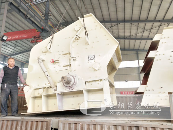 時(shí)產(chǎn)150噸石料生產(chǎn)線(xiàn)發(fā)貨